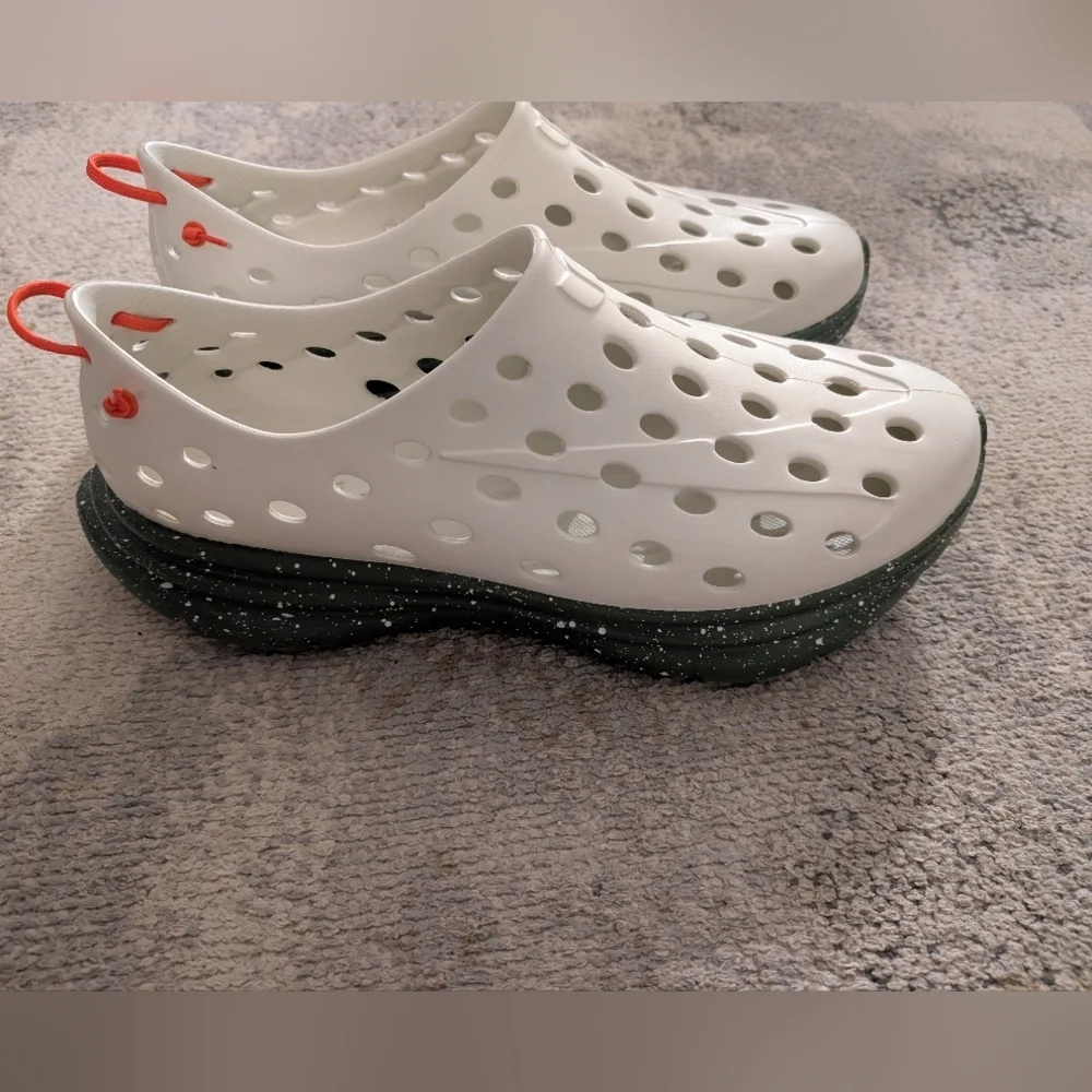 Kane Revive Perforated Slip-On Shoes, Men's 17, Cream/Green/Orange, NWOT